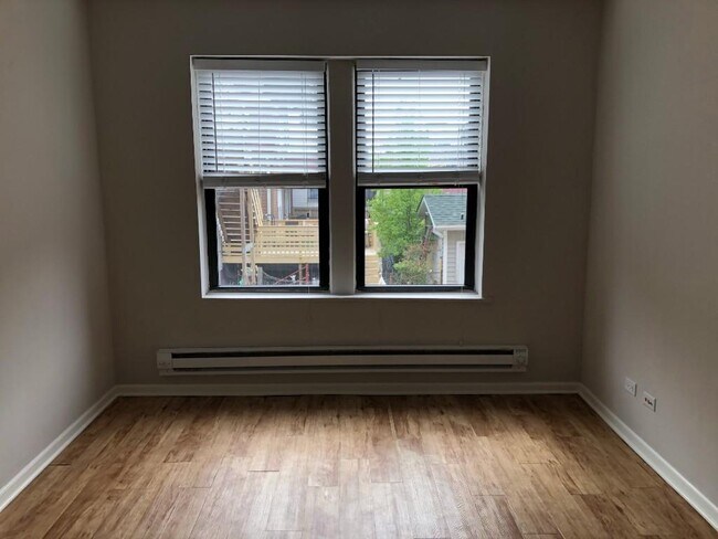 Photo - 2838 W Palmer St Unit 206