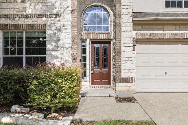 Photo - 2617 Salorn Way