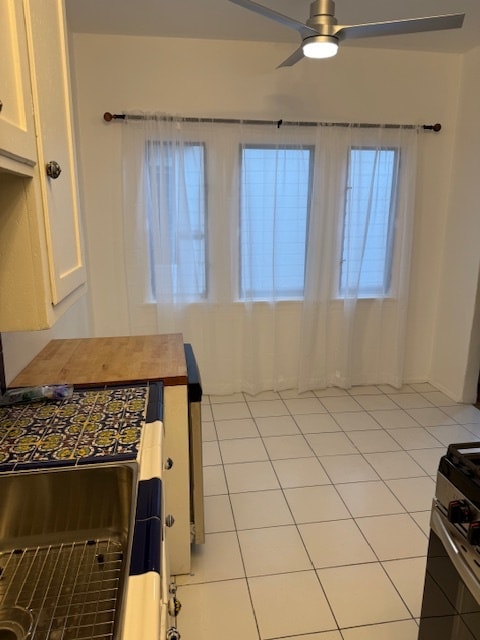 Photo - 232 N Clark Dr