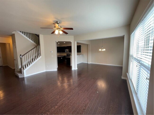 Photo - 1269 Brookmere Way