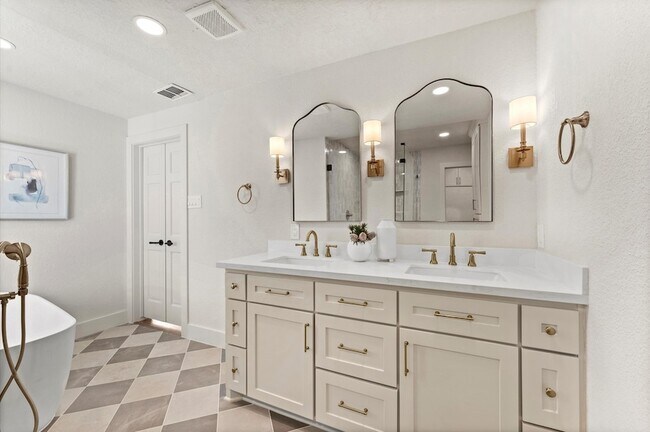 Photo - 3725 Griggs Rd