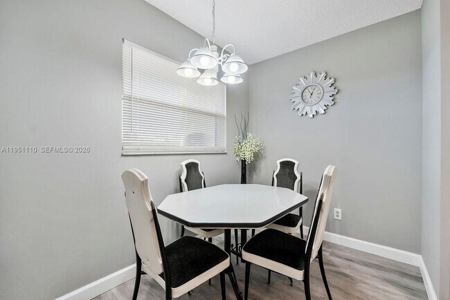 Photo - 23249 Barwood Ln N Unit 102