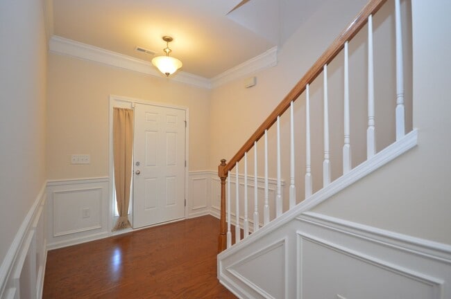 Photo - 904 Cozy Oak Ave