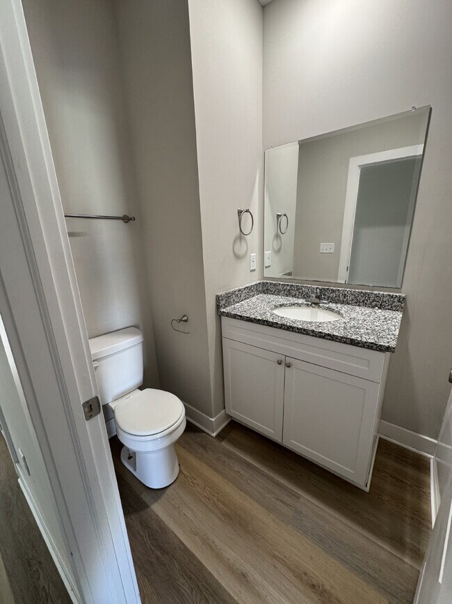 Photo - 5250 N Cypress Cir