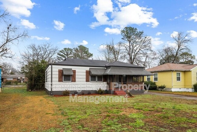 Photo - 5717 Avenue O