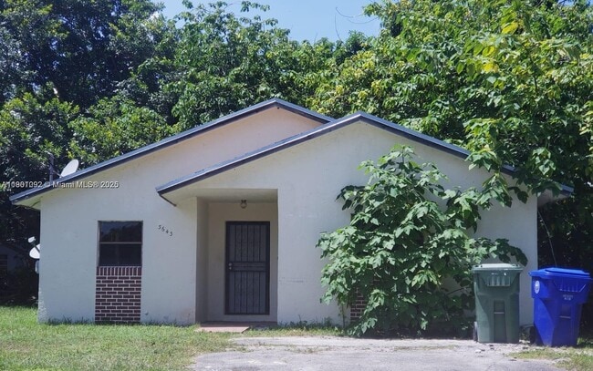 Building Photo - 3643 Florida Ave