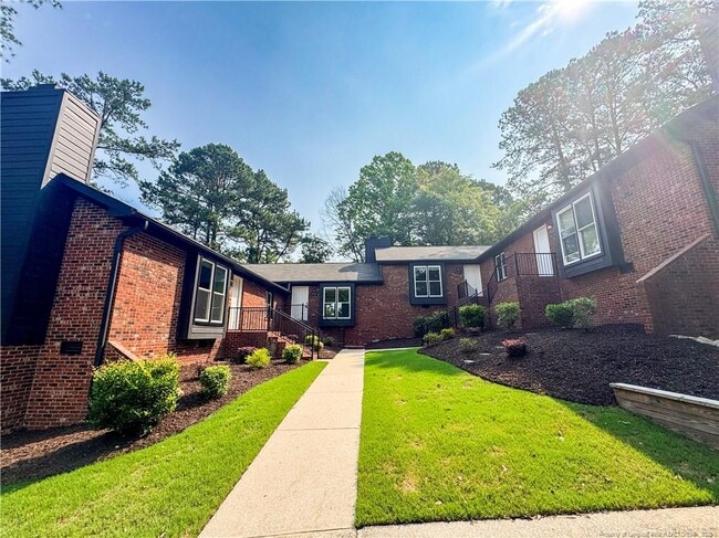 Photo - 535 Coronation Dr Townhome