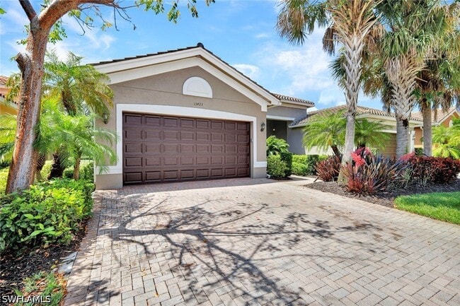 Building Photo - 13423 Silktail Dr