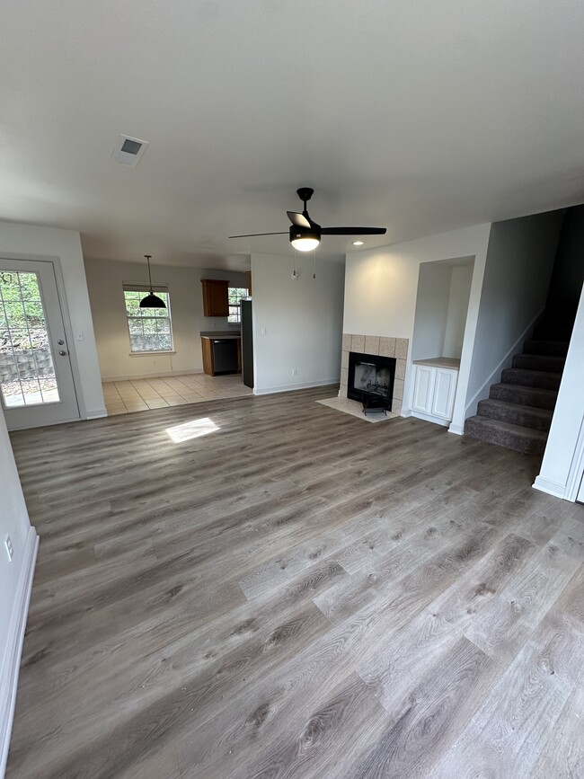 Photo - 3127 N Kensington Ct