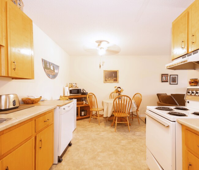 Photo - 75 Greenfields Drive