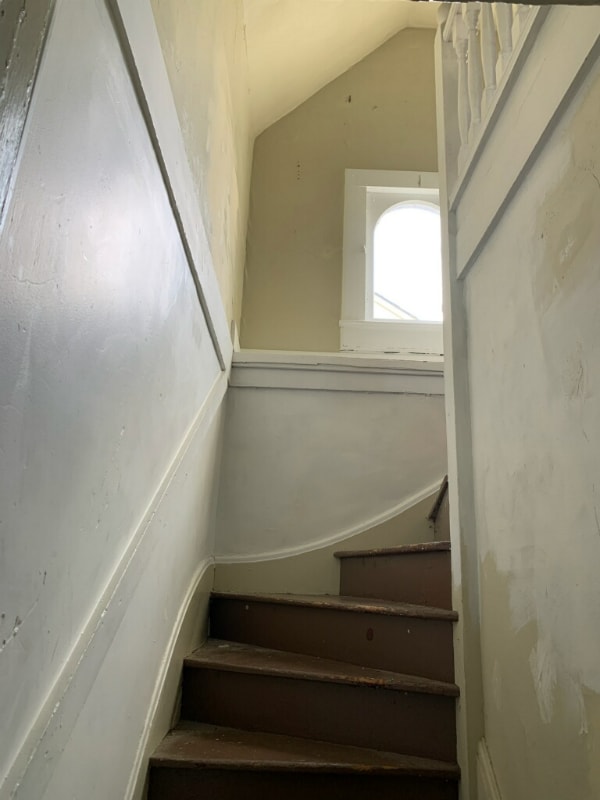 Building Photo - 945 W William St Rental