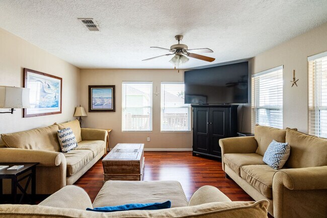 Photo - 820 Sandollar-SI ID1351282P Unidad SI ID1351282P