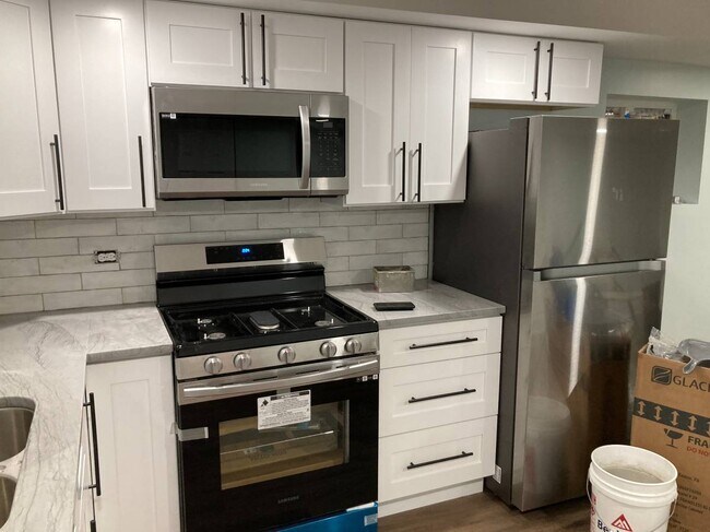 Photo - 5332 N Natoma Ave