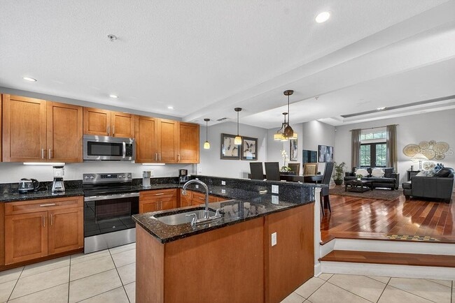 Photo - 14525 Damai Ln