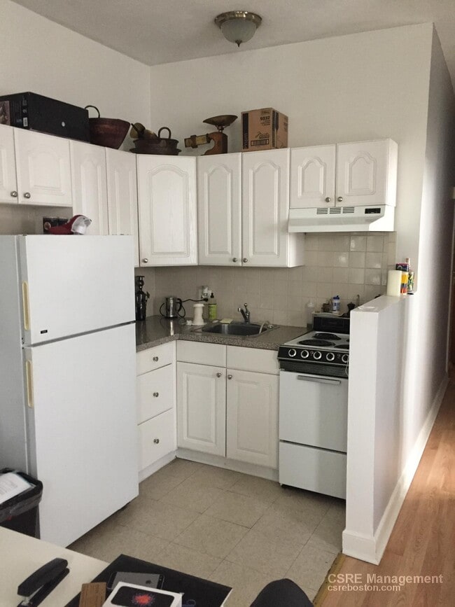 Building Photo - 3 Union Park Unit 4