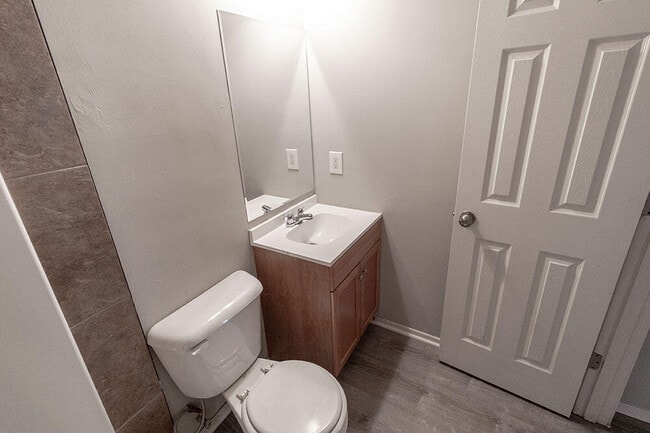 Photo - 212 Wheaton Ct