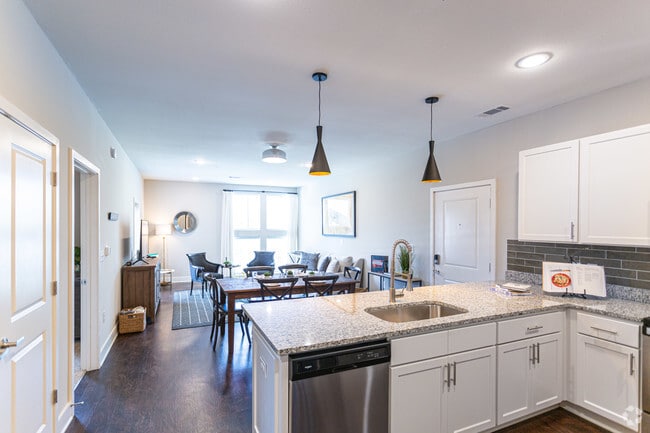2BR, 2BA - Cottonwood - 1168 SF