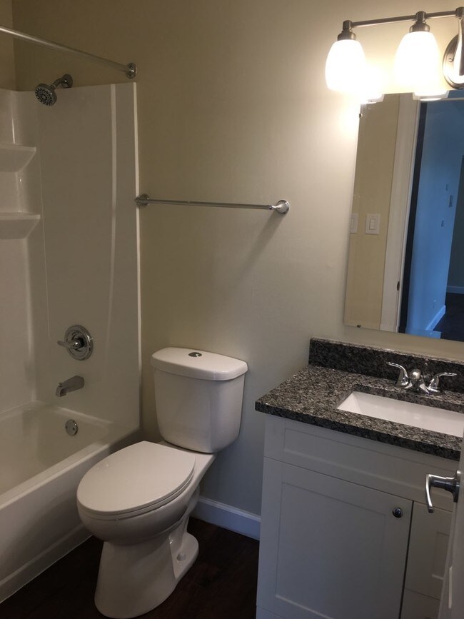 Photo - Main Street Apartments