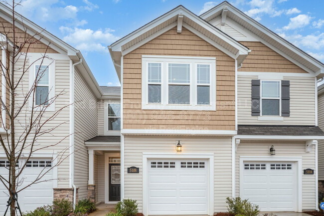 Photo - 5108 Carrick St