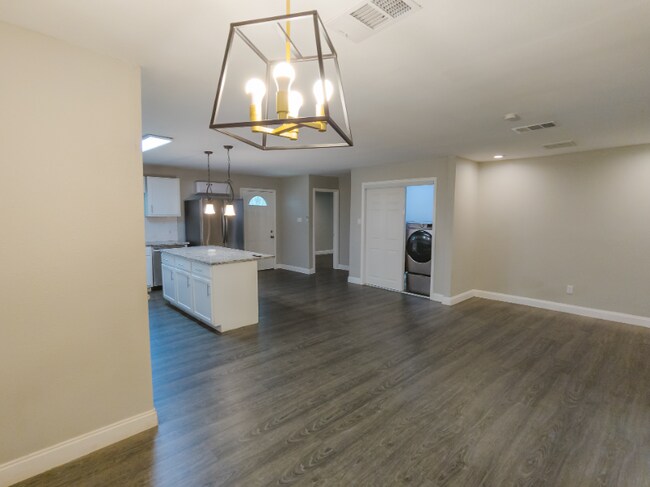 Photo - 1222 Peachtree Rd