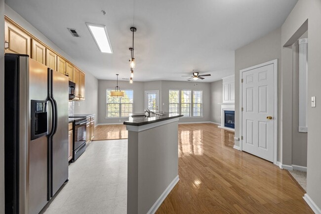 Photo - Charming 2 Bed + Office Condo in the Heart...