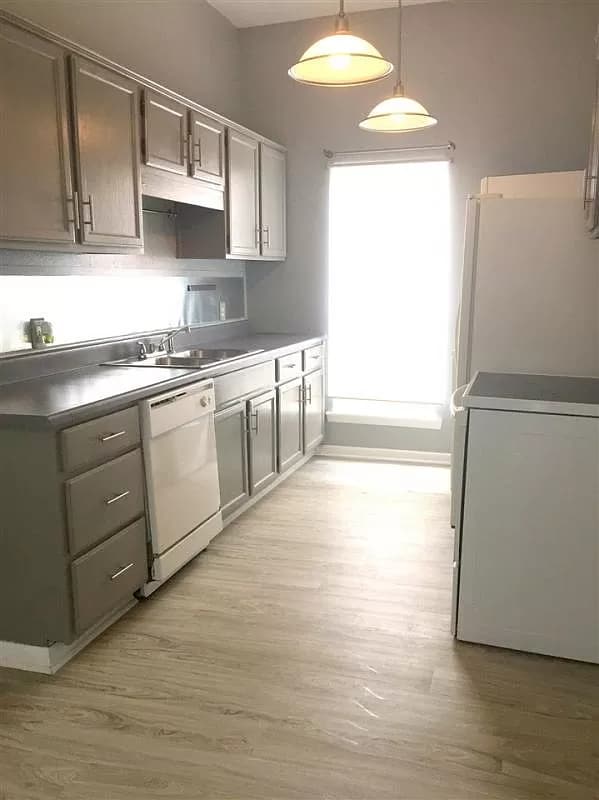 Photo - 104 Kings Ferry Way