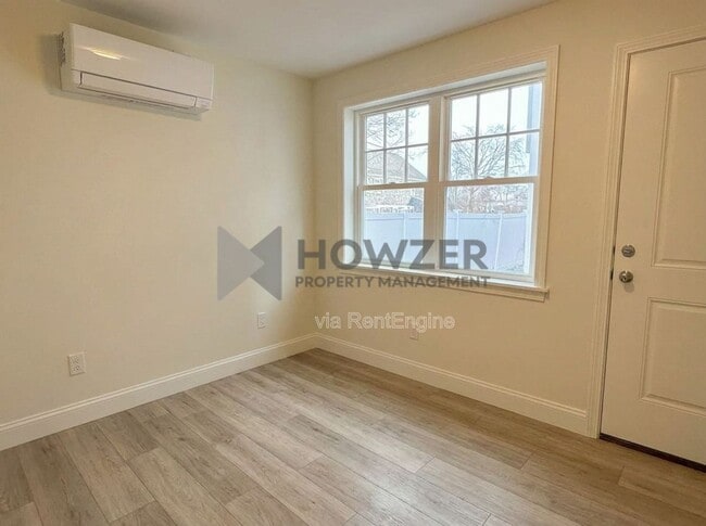 Photo - 24 Crocker Dr