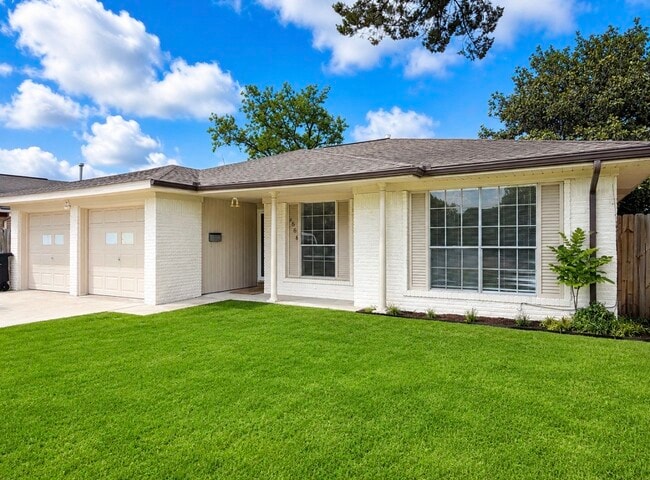 Building Photo - 4006 Dalmatian Dr