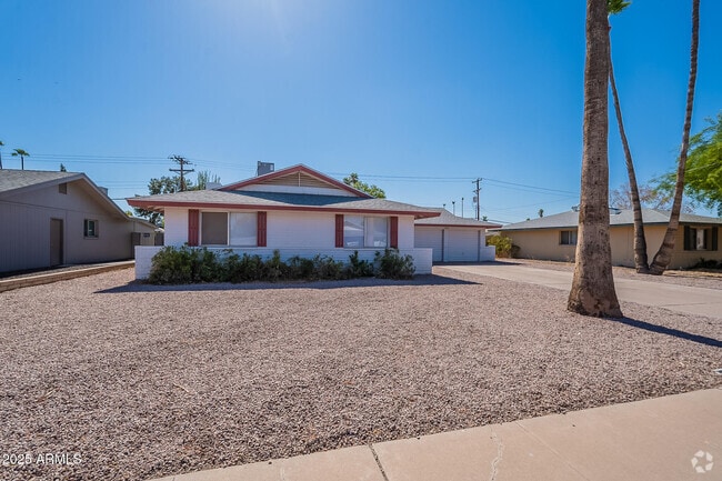 Building Photo - 2808 S Terrace Rd Rental