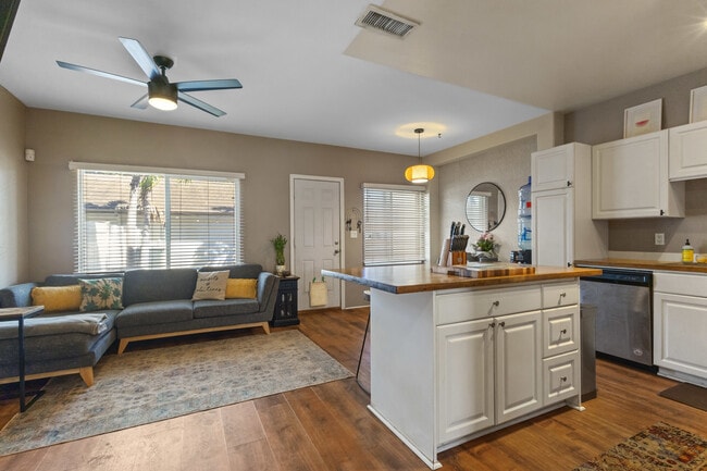 Photo - 91-1059-1059 Kaimalie St