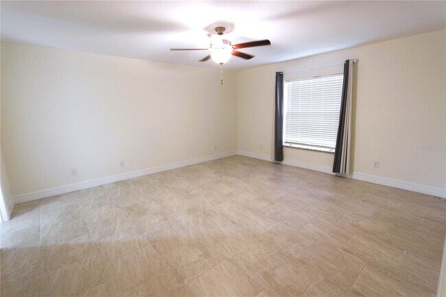 Photo - 5850 Gagstatter Rd