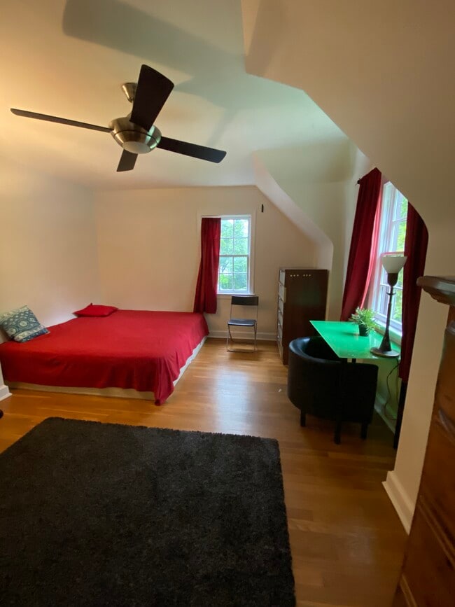 Building Photo - 4427 Nebraska Ave NW Rental