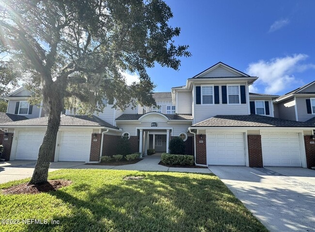 Building Photo - 2017 Pond Ridge Ct Unit 1005 Rental
