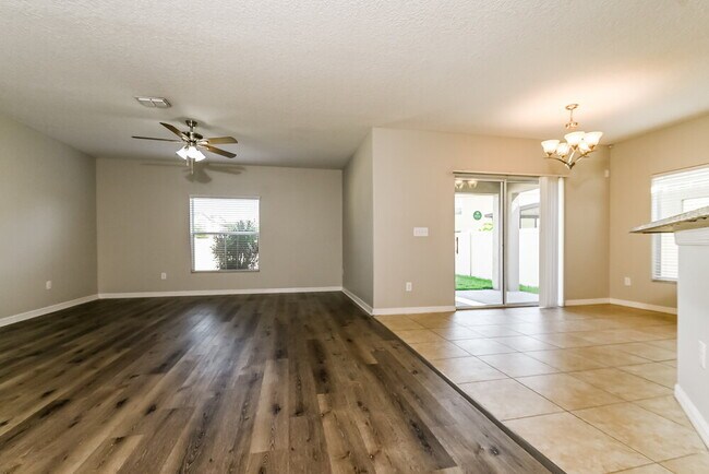 Photo - 6402 Trent Creek Dr