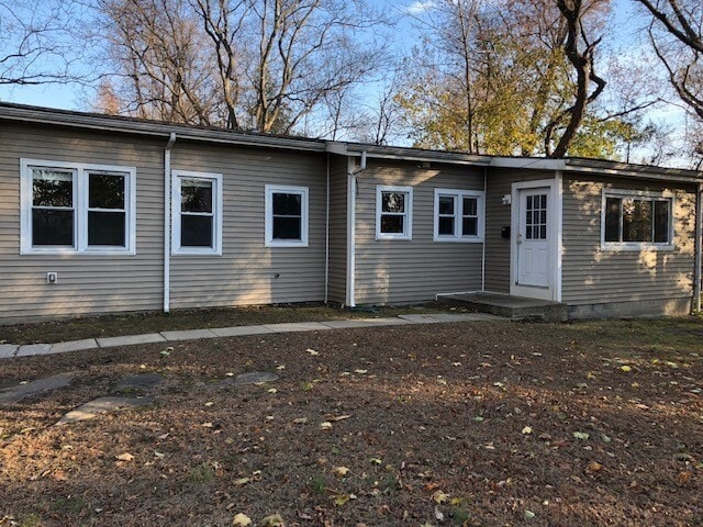 Building Photo - 19 Henning Dr Unit 1