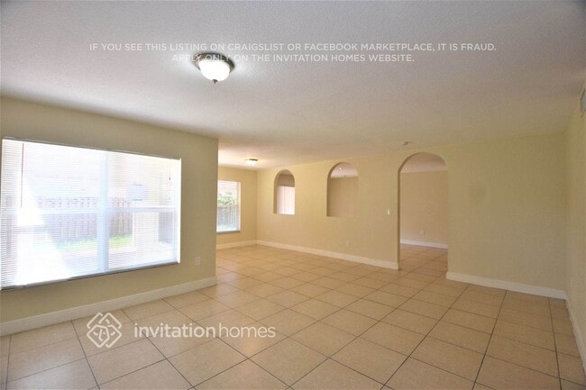 Photo - 1095 SW 135th Pl