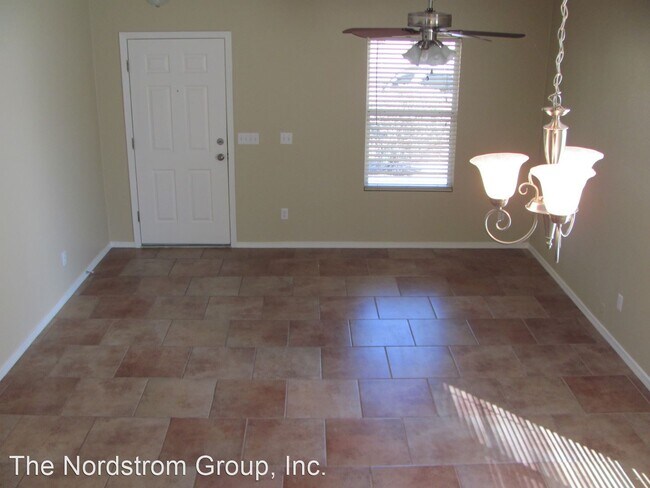 Photo - 2221 W Sunset Surprise Ct