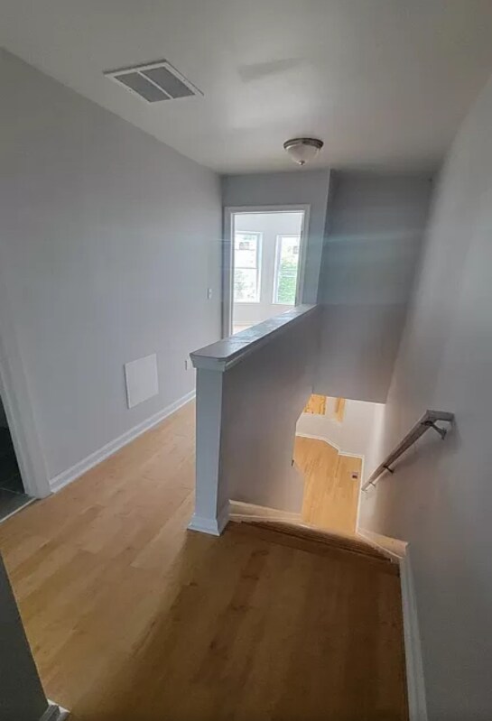 Photo - 1129 Poplar Grove St