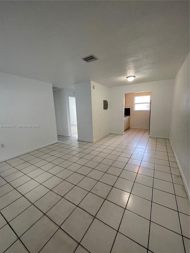 Photo - 1243 NW 61st St Unit 3