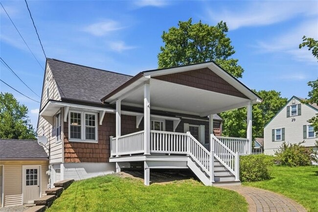 Photo - 315 South Dr