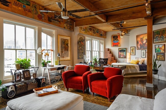 Photo - 711 William St Unit 404