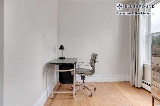 4 Sherman St Unit SI FL4-ID1228
