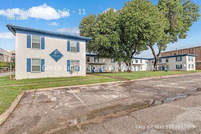 Building Photo - 308 S W St Unit 11