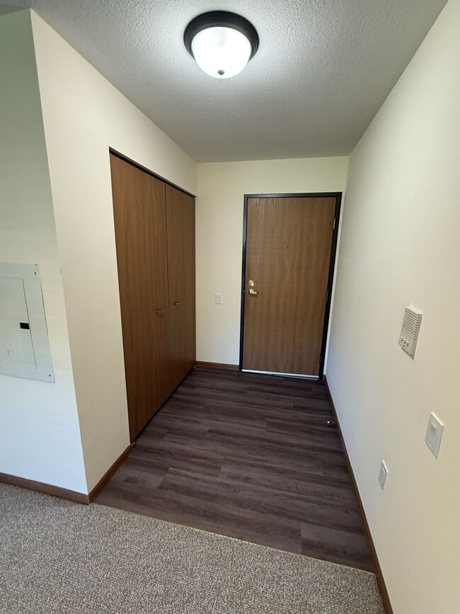Entrance-2 bed