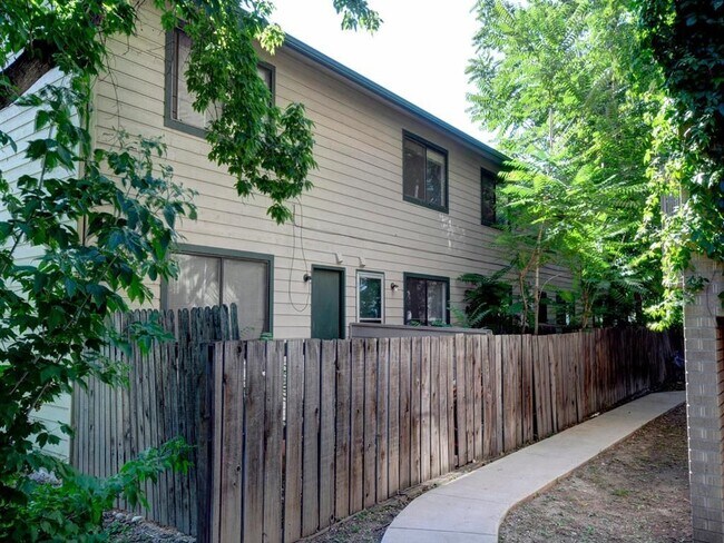 Photo - Central Boulder 2 Story Spacious Townhome