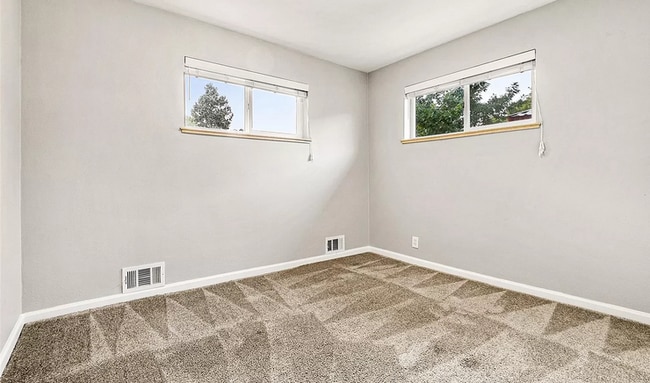 Photo - 3210 Kearney St