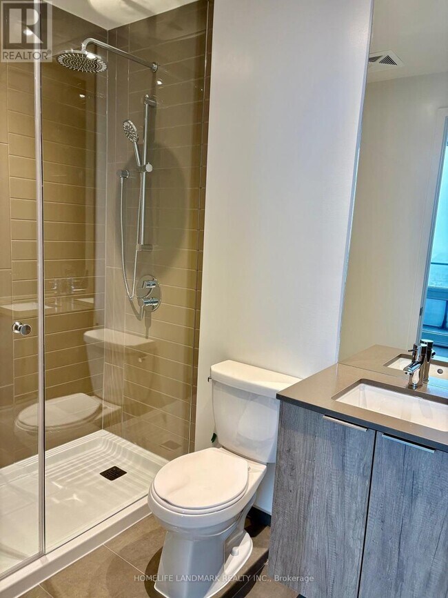 Photo - 448 Burnhamthorpe Rd W Unit 3201