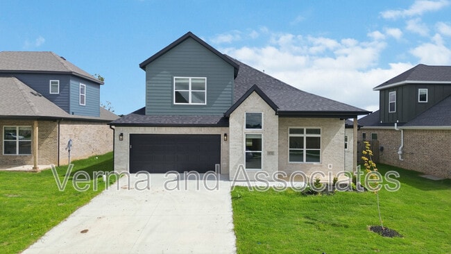 970 Trestle Ln