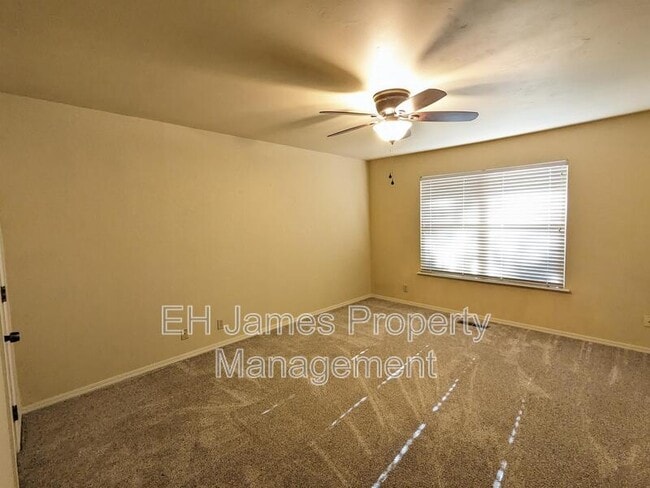 Photo - 2630 W Washington Pl