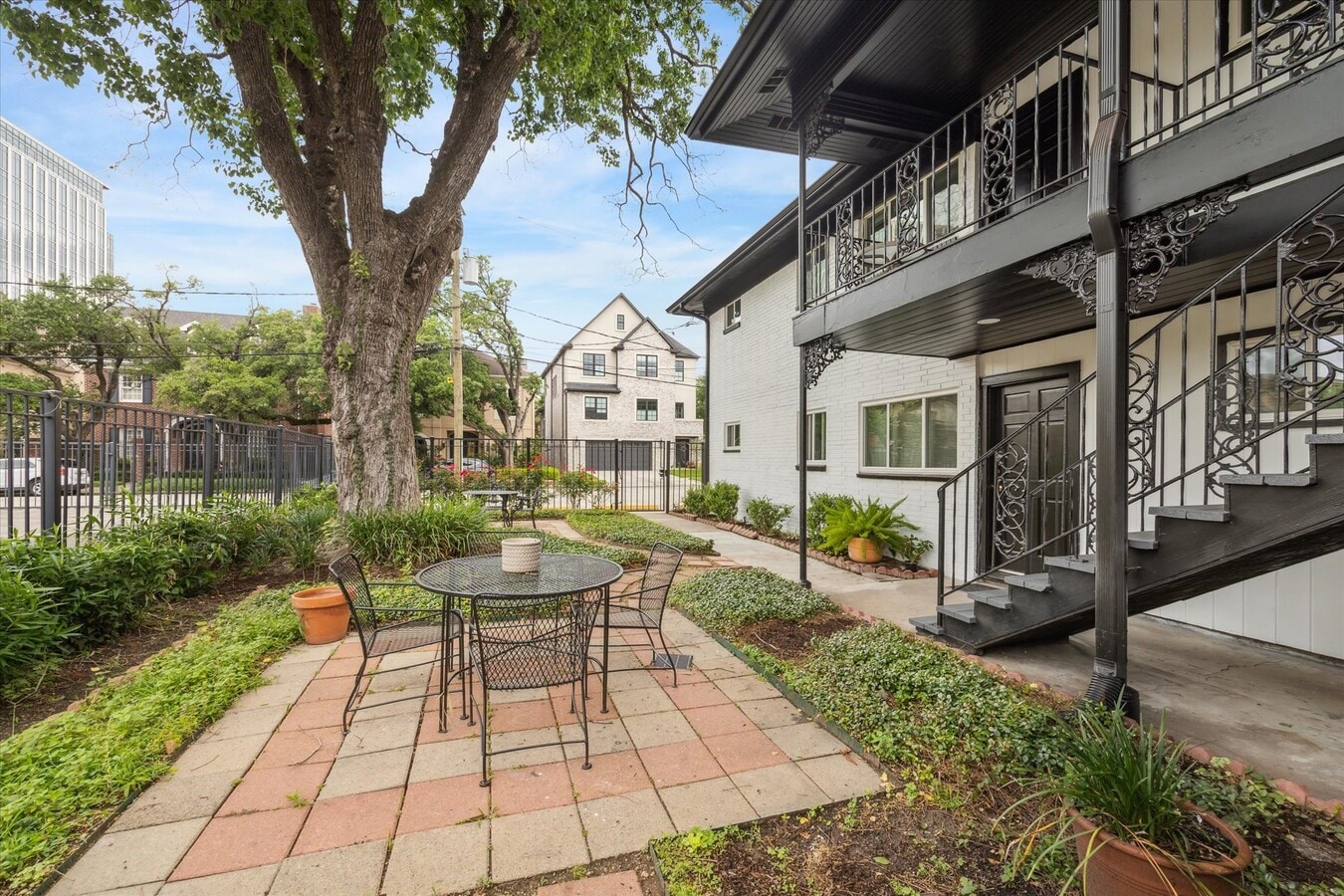 Photo - 2207 Mimosa Dr Unidad 3